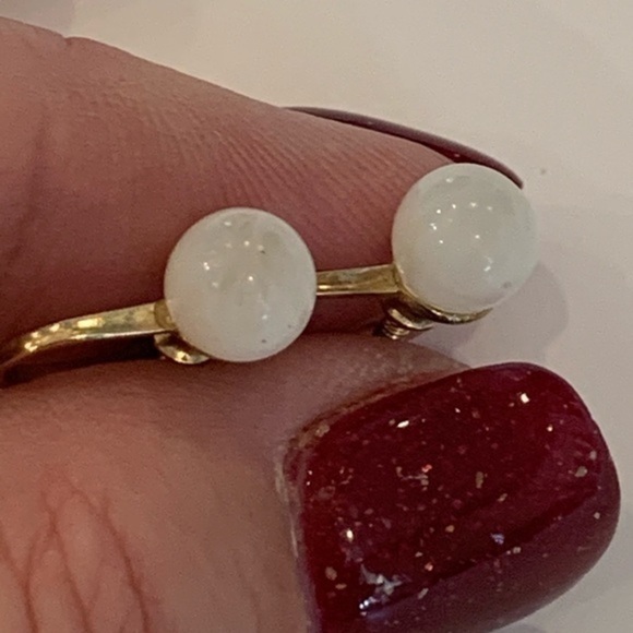 💐5/25 clip on natural stone ball gold tone stud - Picture 1 of 6